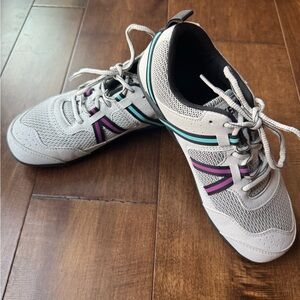 XREO Women’s Barefoot Style Athletic Shoe Sz 8.5